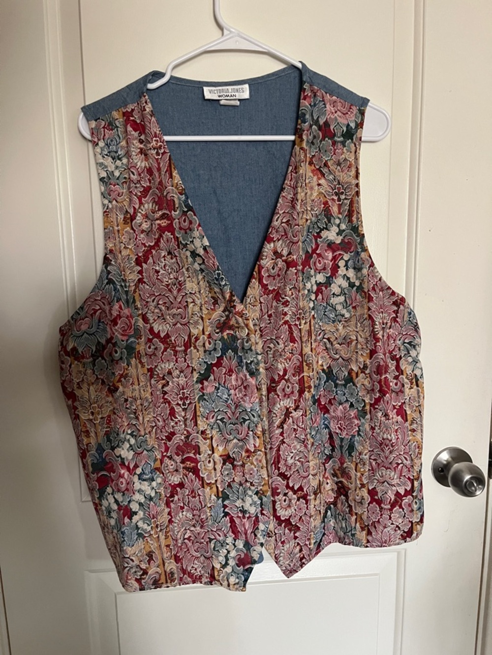 Vintage Floral Quilted Vest - Red Multi